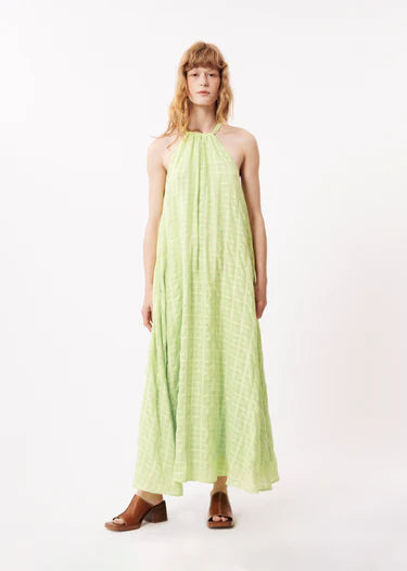 Langes Kleid mit eingewebtem Muster