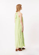 Langes Kleid mit eingewebtem Muster